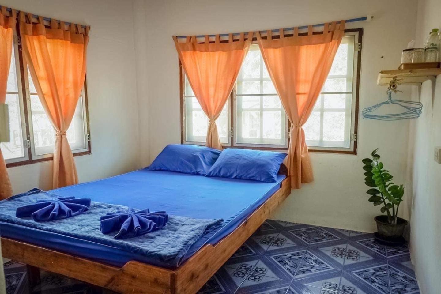 Lungkluay Homestay Ko Kut Экстерьер фото